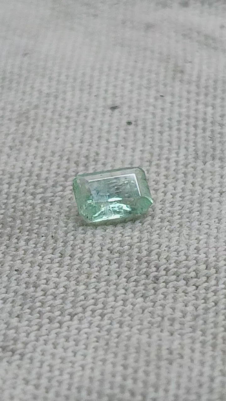 esmeralda natural talla cuadrada Square cut natural emerald