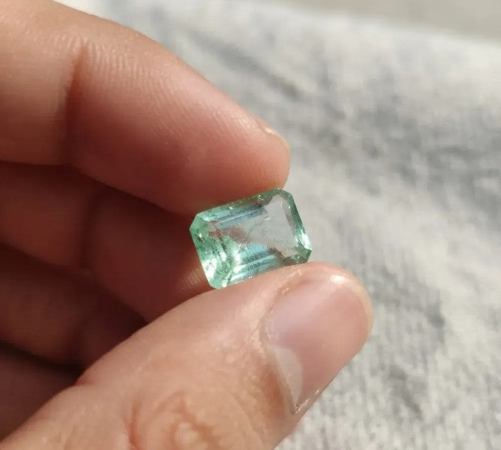 esmeralda natural talla cuadrada Square cut natural emerald